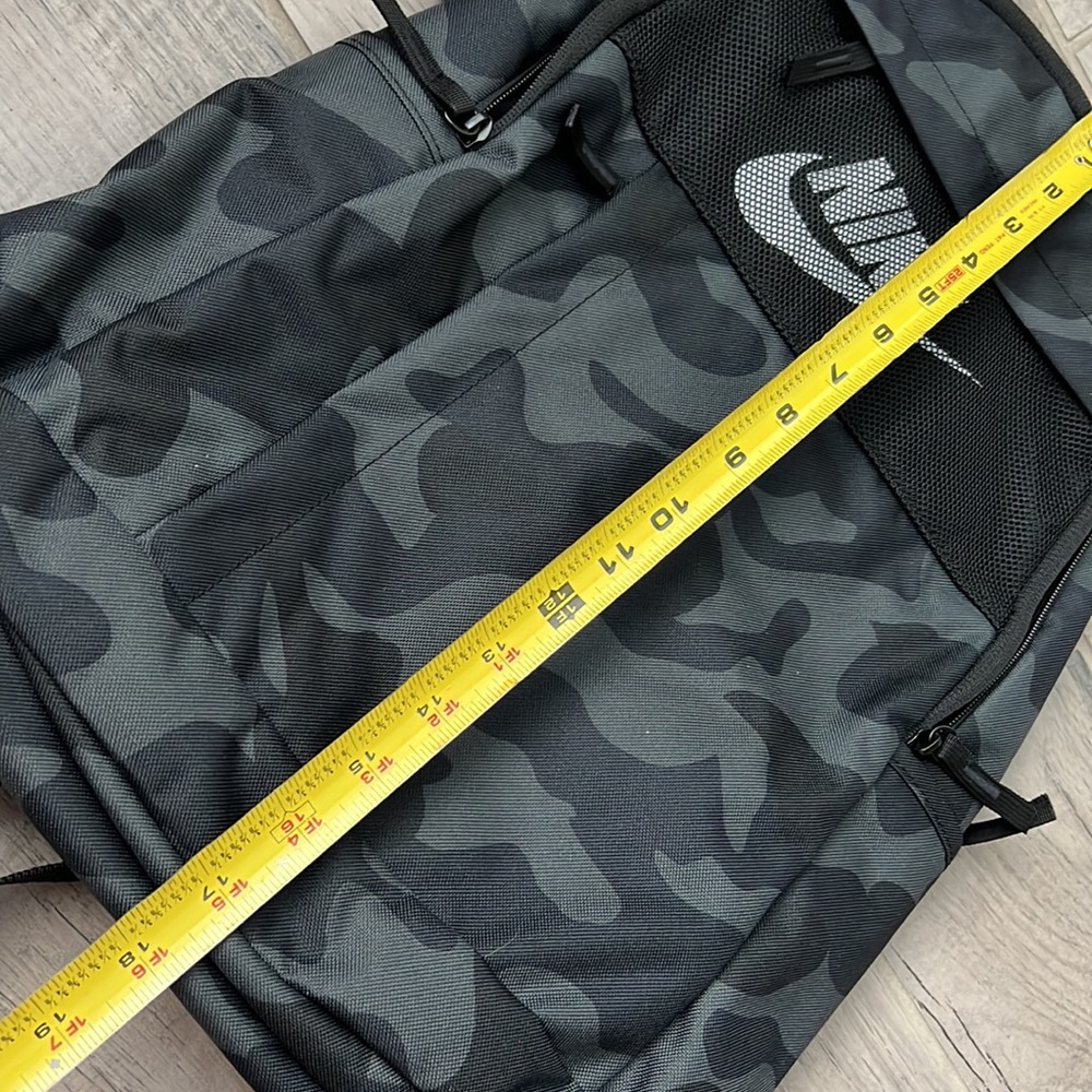 Nike Elemental 2.0 Backpack - NEW - Picture 9 of 15